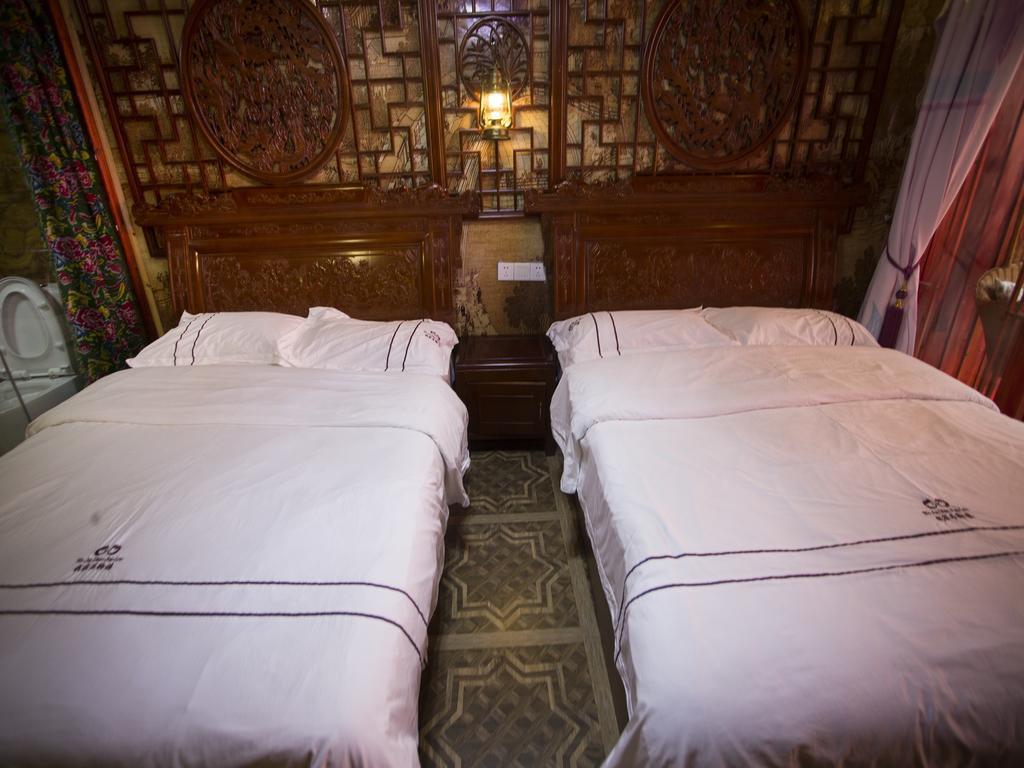 Lqj Riverside Guest House Fenghuang Exterior foto